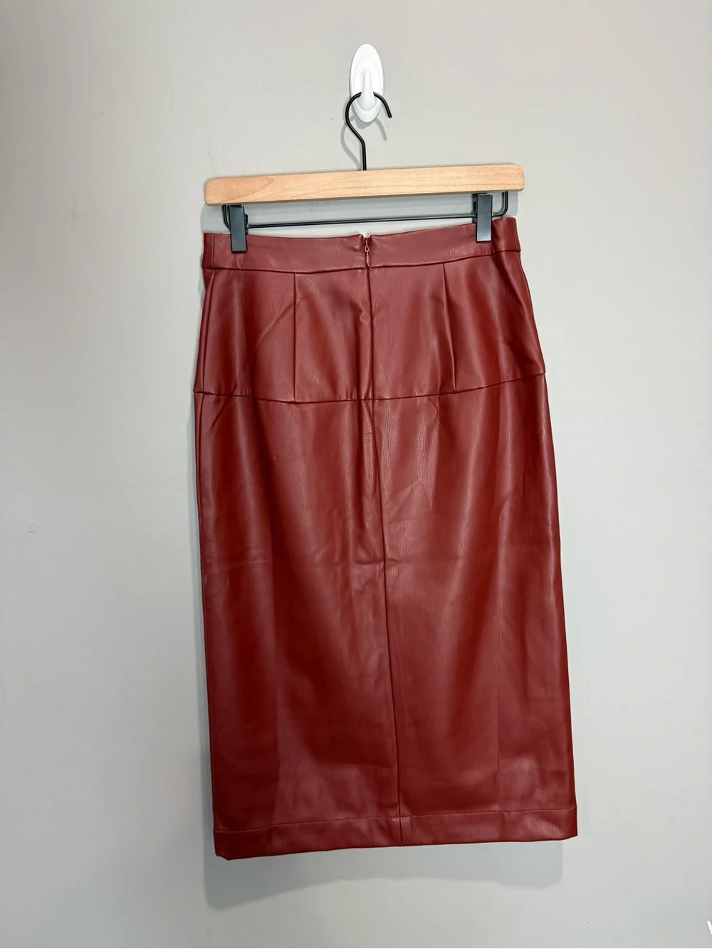 Anthropologie Faux Leather Midi Pencil Skirt Rust Burgundy Size 8